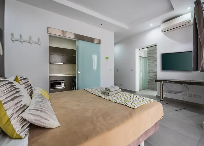 Jules Suites San Giuliano